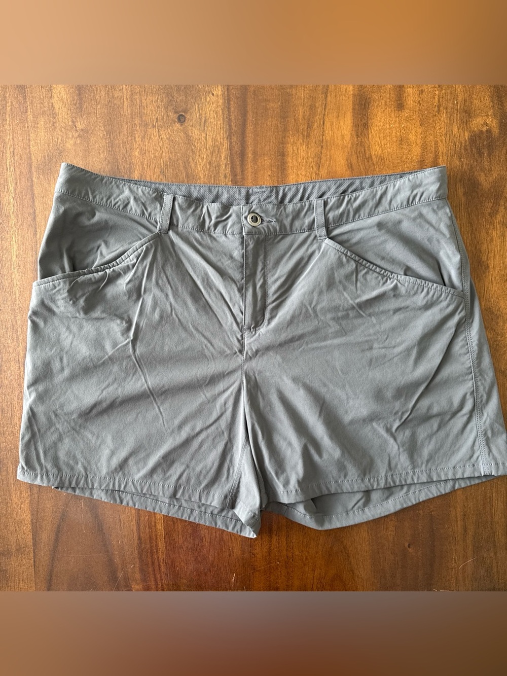Patagonia Womens Quandary Shorts Gray Hiking Outdoor Sz 16 Gorpcore Active